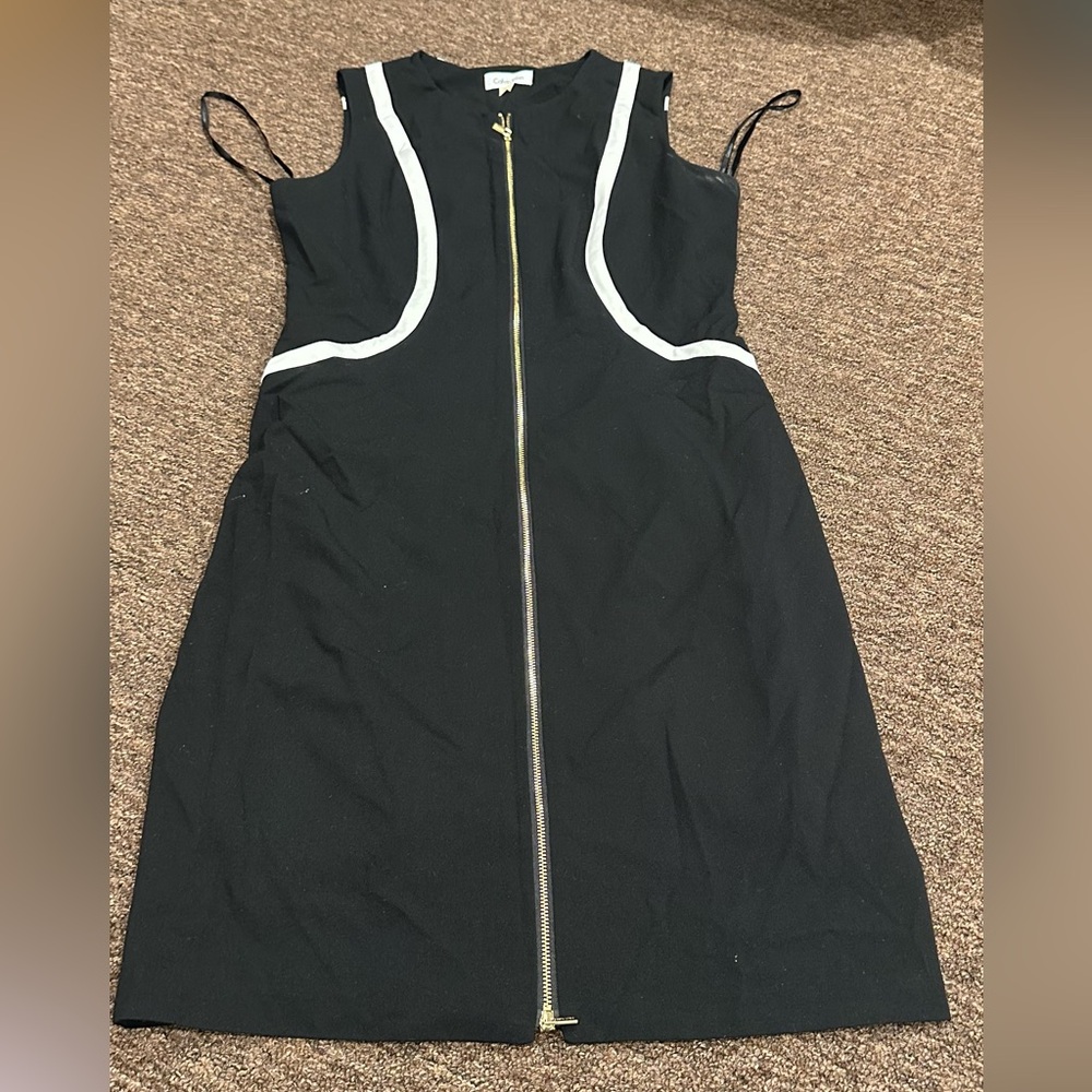 EUC NWOT never worn! Calvin Klein sexy sporty dress sleeveless black white Sz 8